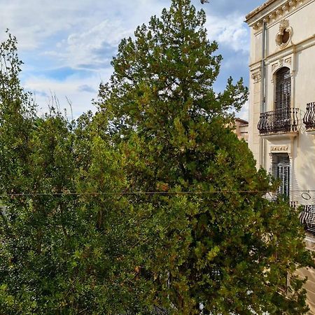 Hotel De La Villa Rubielos De Mora Luaran gambar