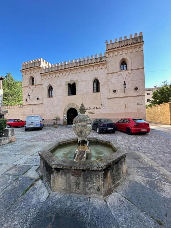 Hotel De La Villa Rubielos De Mora Luaran gambar